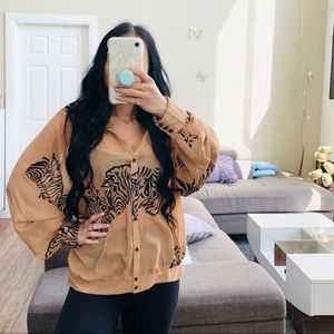 💘 COVET - ZEBRA BUTTON BLOUSE